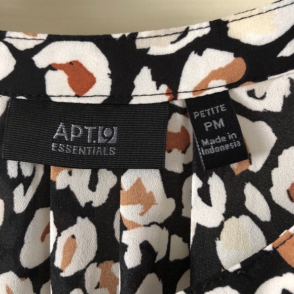 Multi colored blouse. - Picture 6 of 6